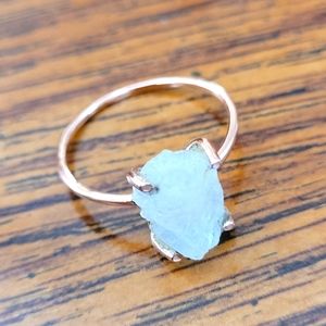 Raw Crystal Ring - Petite Moonestone